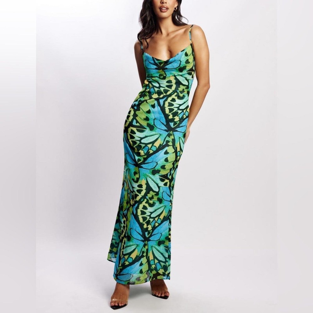 Meshki Blue Green Printed Backless Maxi Dress - Picture 2 of 12
